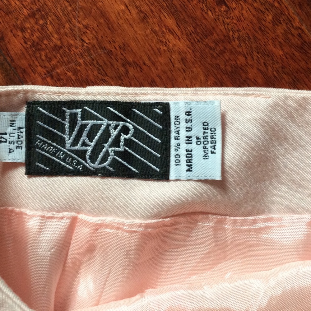Skirt - Picture 5 of 6